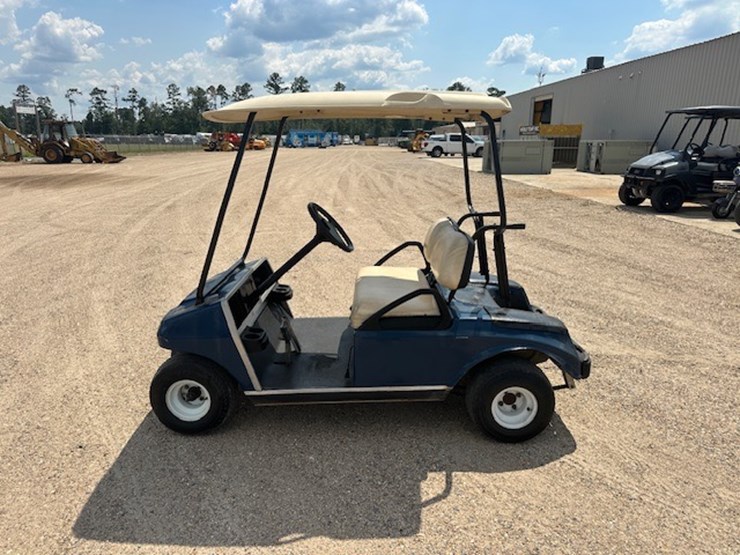 #65-•-club-car-golf-cart-image-5
