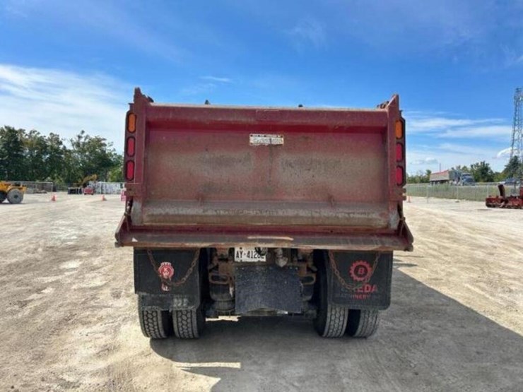 2022-kenworth-t800-image-6