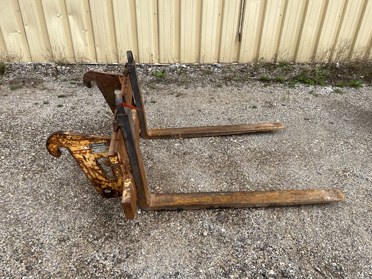 deere-304j-image-4