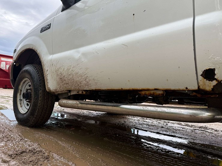 2000-ford-f250-image-13