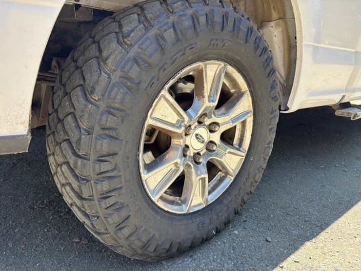 2016-ford-f150-xlt-image-11