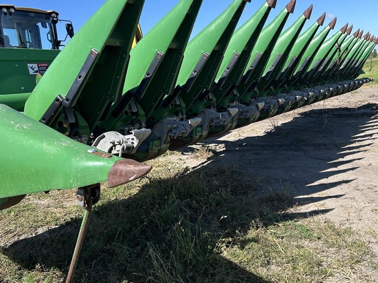 john-deere-616c-image-18