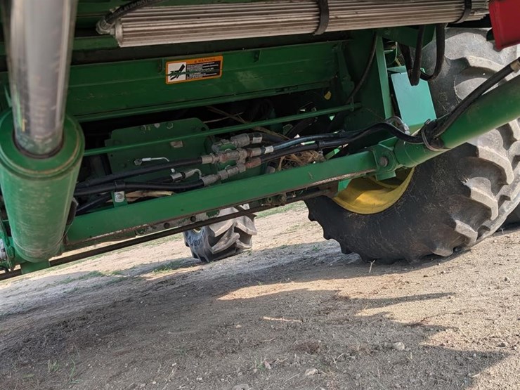 2015-john-deere-s680-image-45