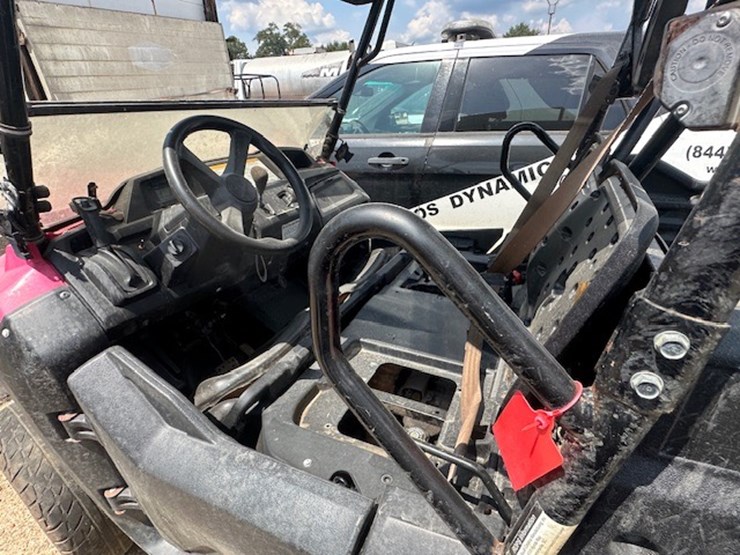 2020-honda-pioneer-700-image-15