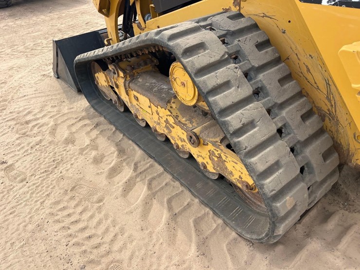2016-caterpillar-289d-image-22