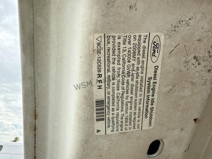 2010-ford-f550-image-8