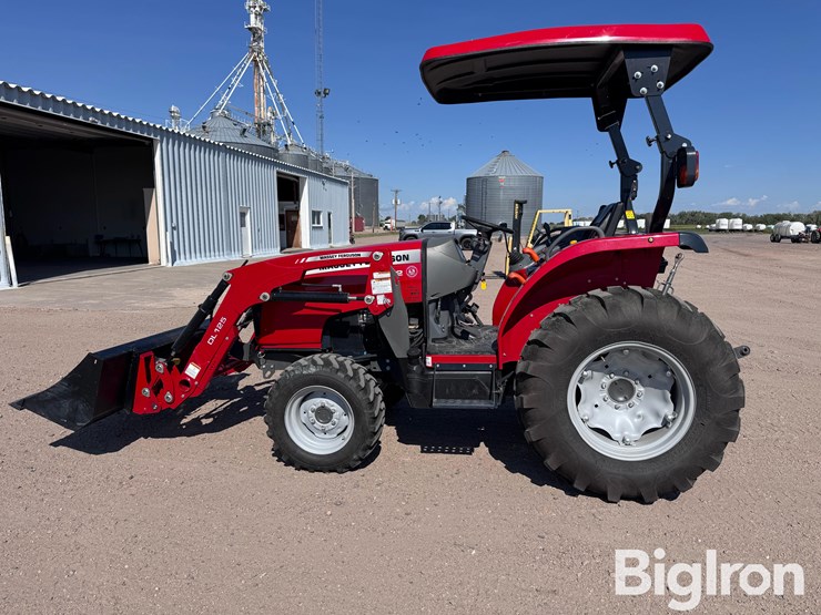 2016-massey-ferguson-1742-image-8