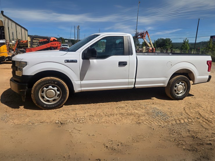 ford-f150-xl-image-1
