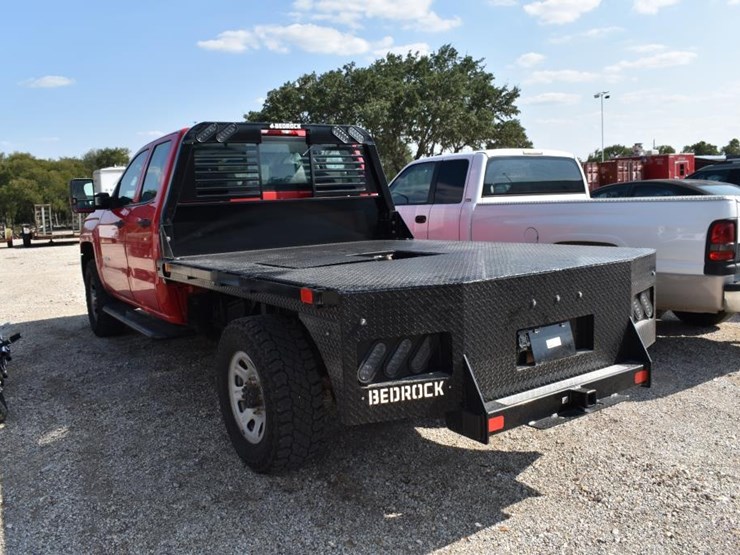 2016-chevrolet-3500hd-image-4
