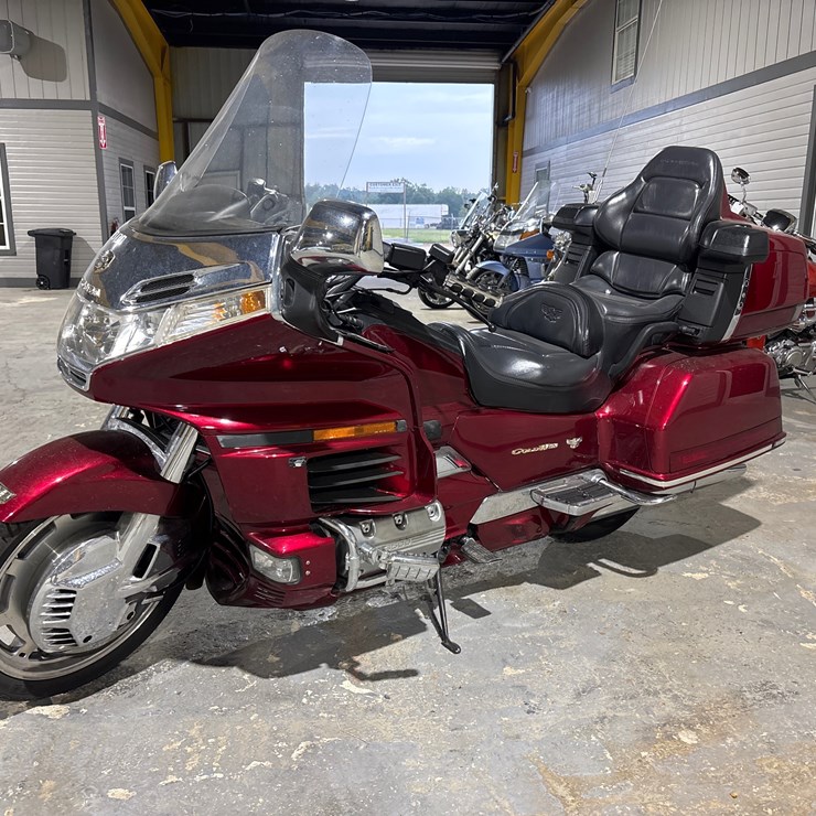 #120 • 1999 HONDA GL1500 GOLDWING