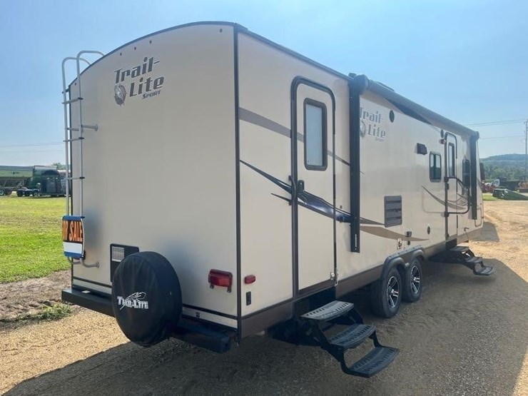 traill-lite-sport-camper-image-4