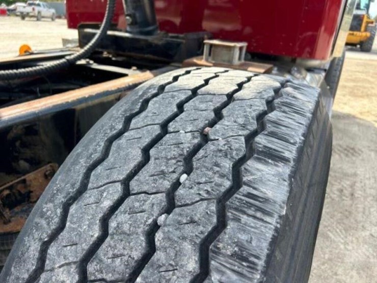 2022-kenworth-t800-image-63