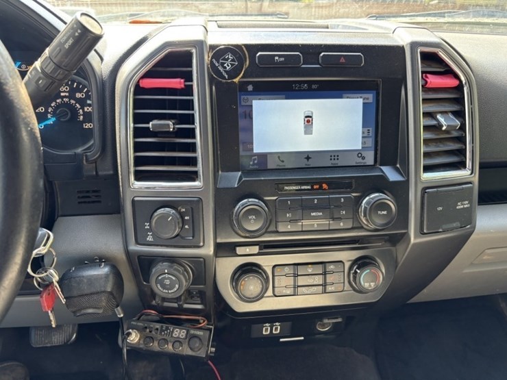 2016-ford-f150-xlt-image-21