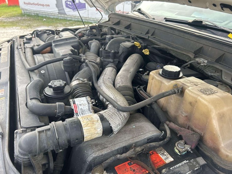 2012-ford-f450-image-8