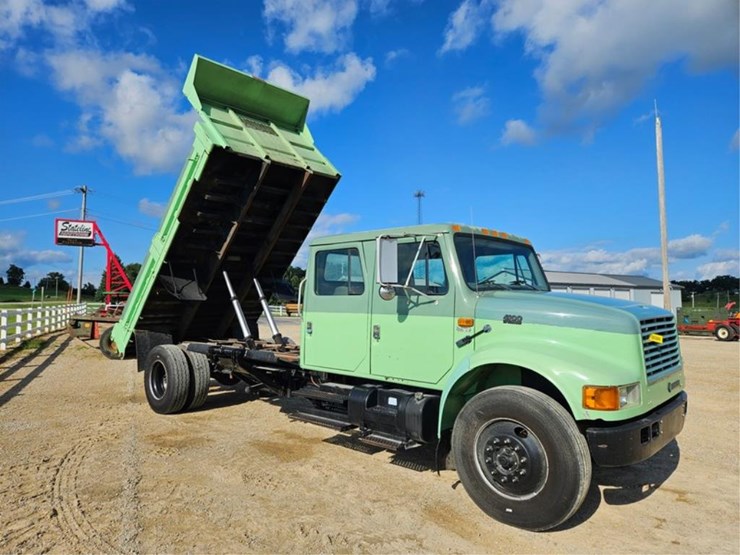 #384-•-1995-ih-4900-crew-cab-dump-truck-image-18