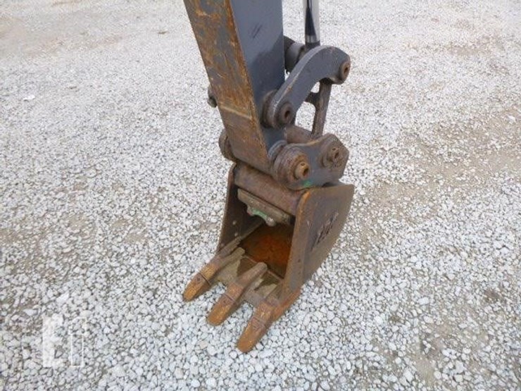 2021-takeuchi-tl6r-image-18