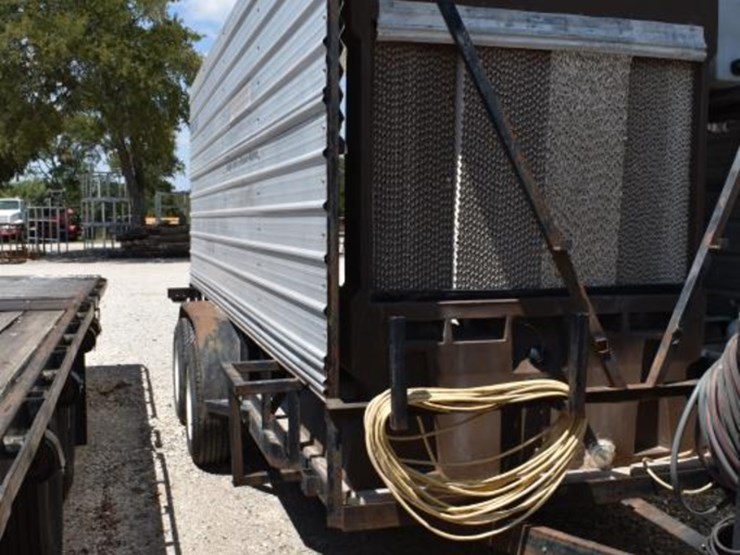 2013-16'-cooling-trailer-w/-generator,-port-a-cool-and-freezer-(vin-#-5vnbu-image-2