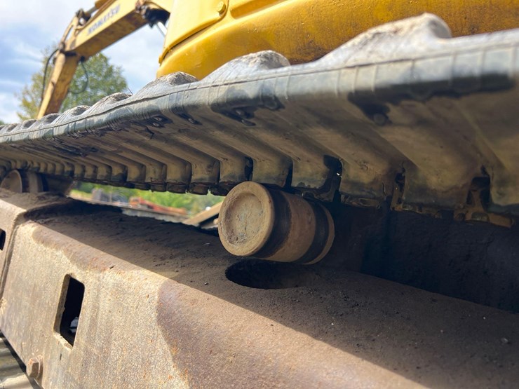 komatsu-pc35mr-2-image-10