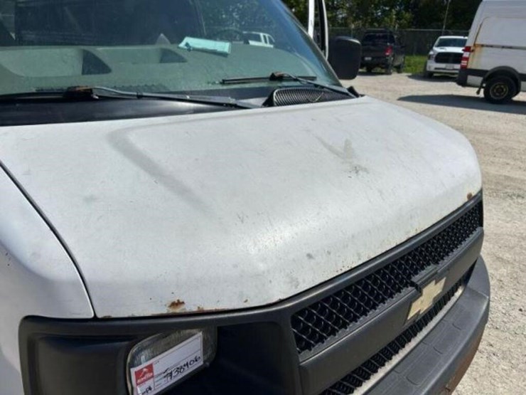 2007-chevrolet-express-2500-image-46