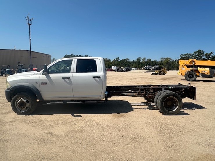 dodge-ram-5500-image-5