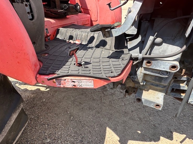 kubota-m8540f-image-39