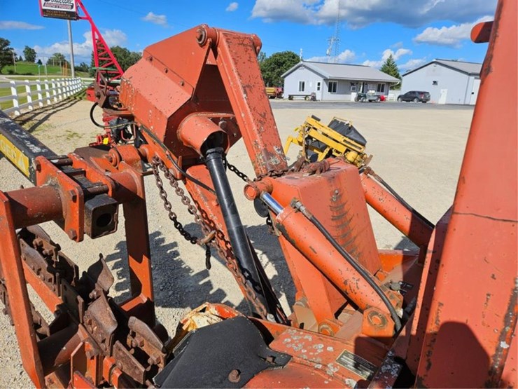 ditch-witch-5110-image-42