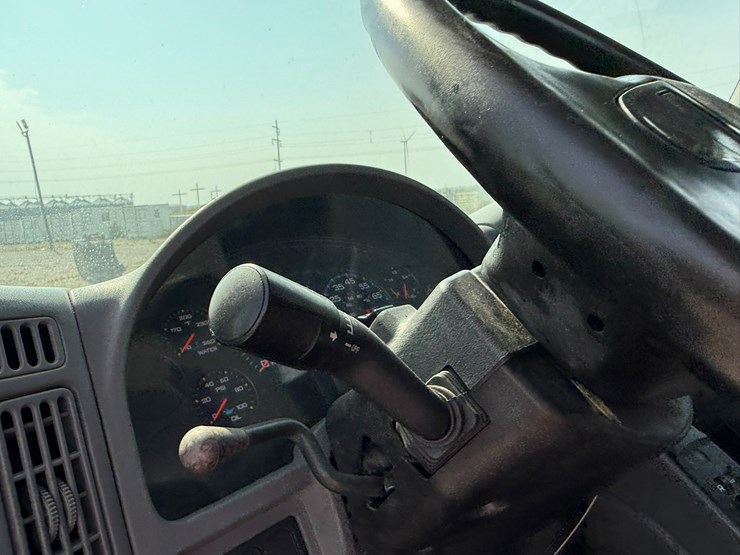 2006-international-durastar-4400-image-85