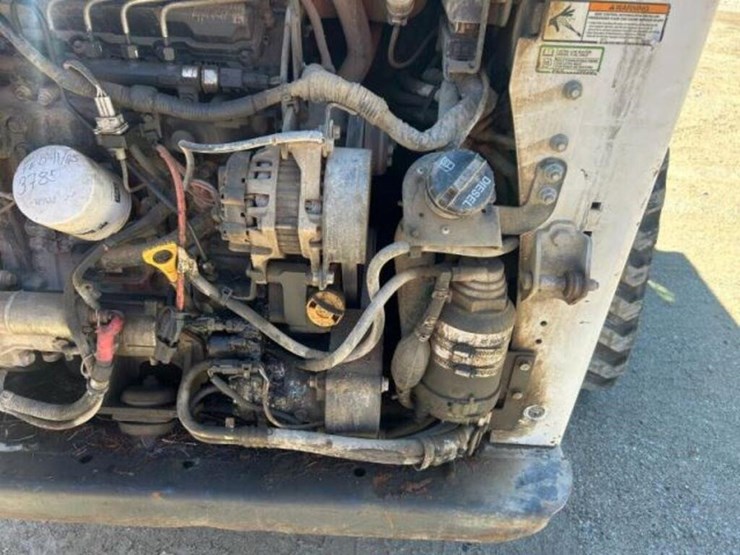 2019-bobcat-t650-image-32