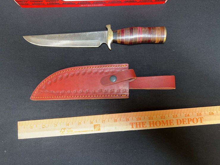 custom-stainless-steel-fixed-blade-dagger-w/-brown-handle-image-2