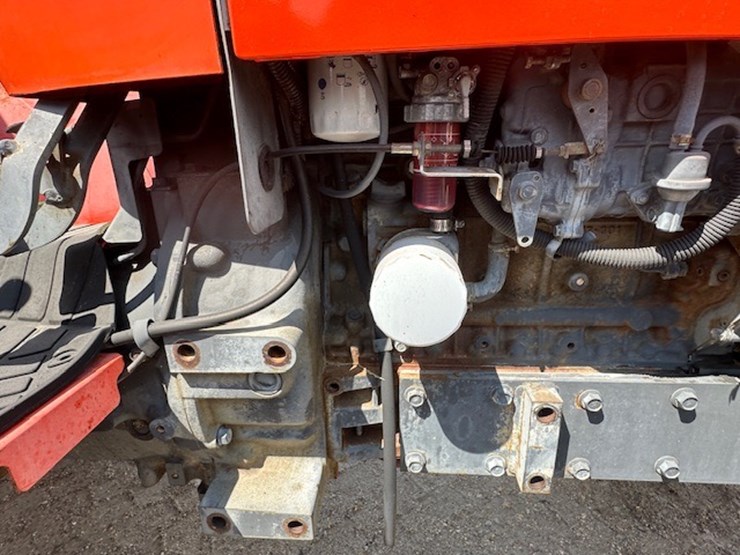 kubota-m8540f-image-38
