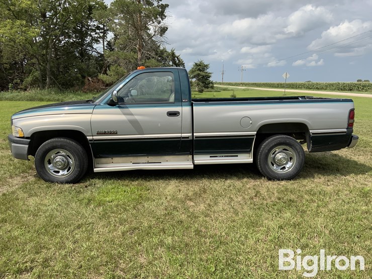 1994-dodge-ram-2500-image-8