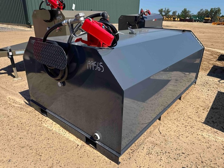 unused-x-star-750-gallon-fuel-tank-image-2