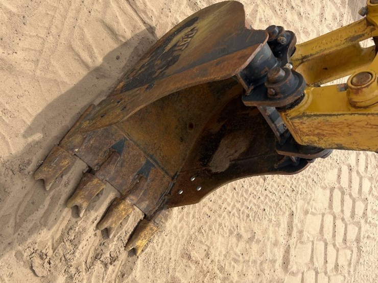 2018-caterpillar-303e-cr-image-19