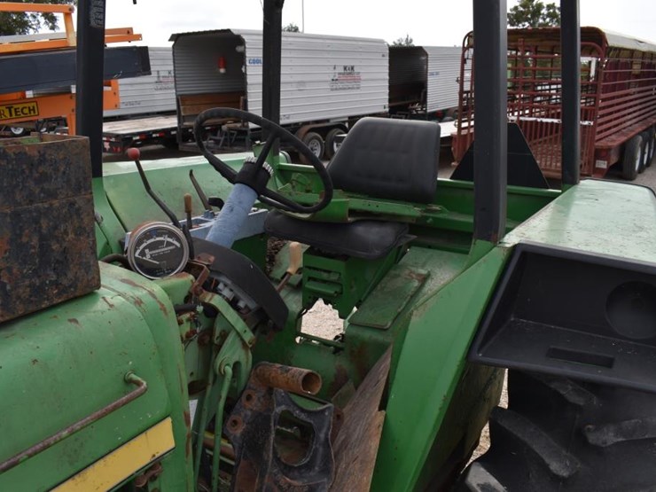 john-deere-4430-image-8