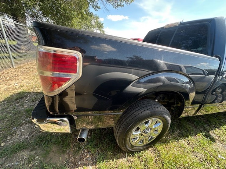 2014-ford-150-image-24