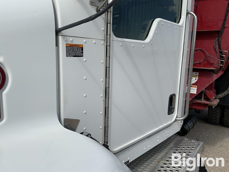 2019-kenworth-t370-image-15