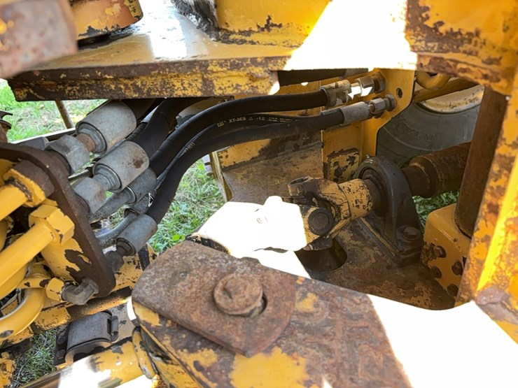caterpillar-it18f-image-10