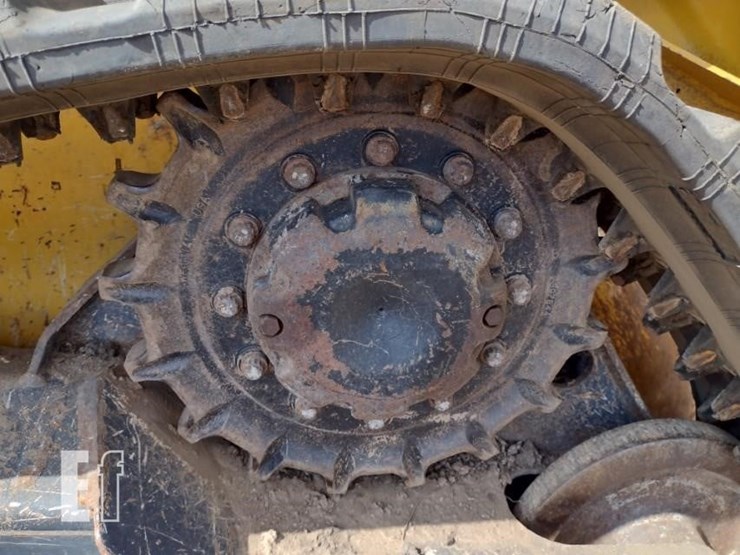 2022-deere-317g-image-20
