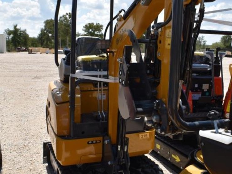 qk18r-mini-excavator-(serial-#-qk18r202507030488)-(k)-image-2