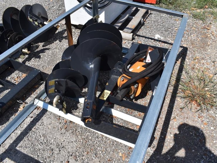 skid-steer-posthole-digger-w/-12"-and-18"-auger-image-2