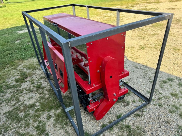 cfg-industrial-stsd10-seed-drill-planter-image-7