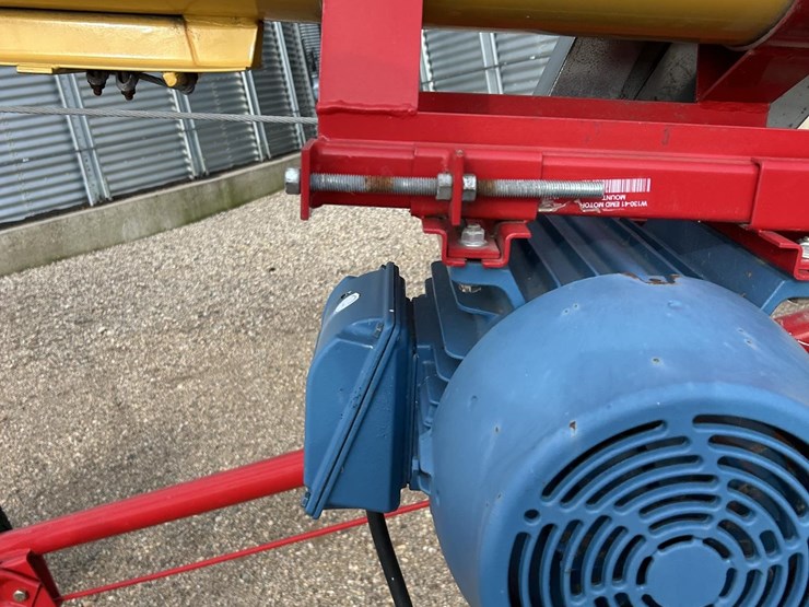 westfield-41ft-auger-9-image-17