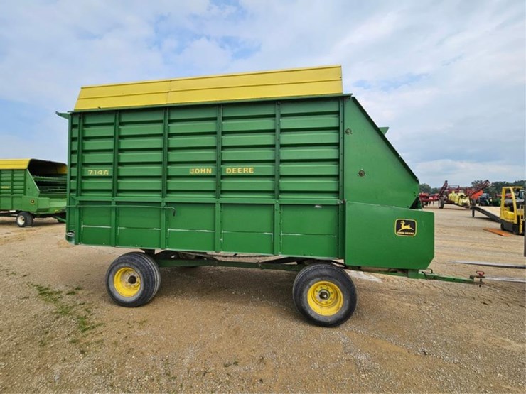 john-deere-714a-image-6