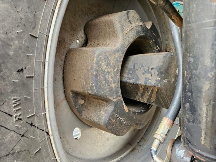 case-ih-mx285-image-64