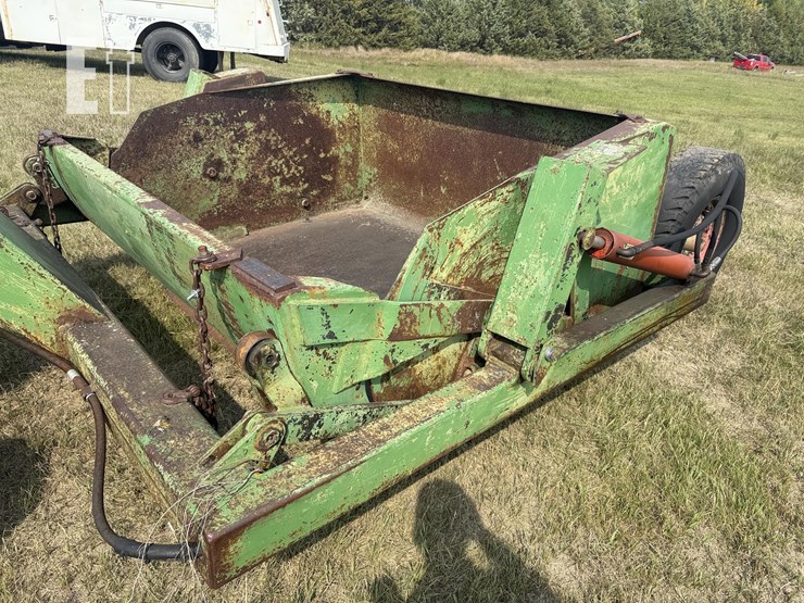 pull-type-dirt-scraper-image-12