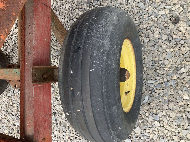 jm-wagon-with-john-deere-running-gear-image-8