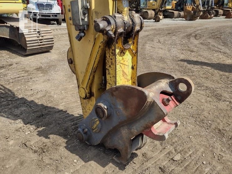 2011-komatsu-pc228us-lc-8-image-18