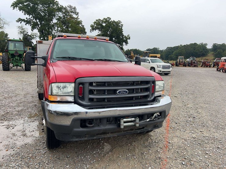 ford-f450-xl-image-6