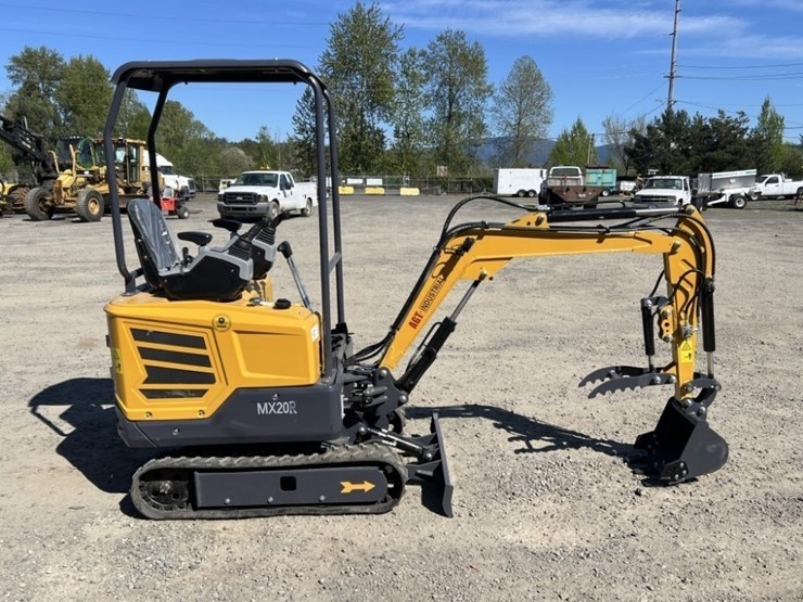 2025-cfg-mx20r-mini-hydraulic-excavator-image-3