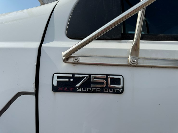 2012-ford-f750-image-77